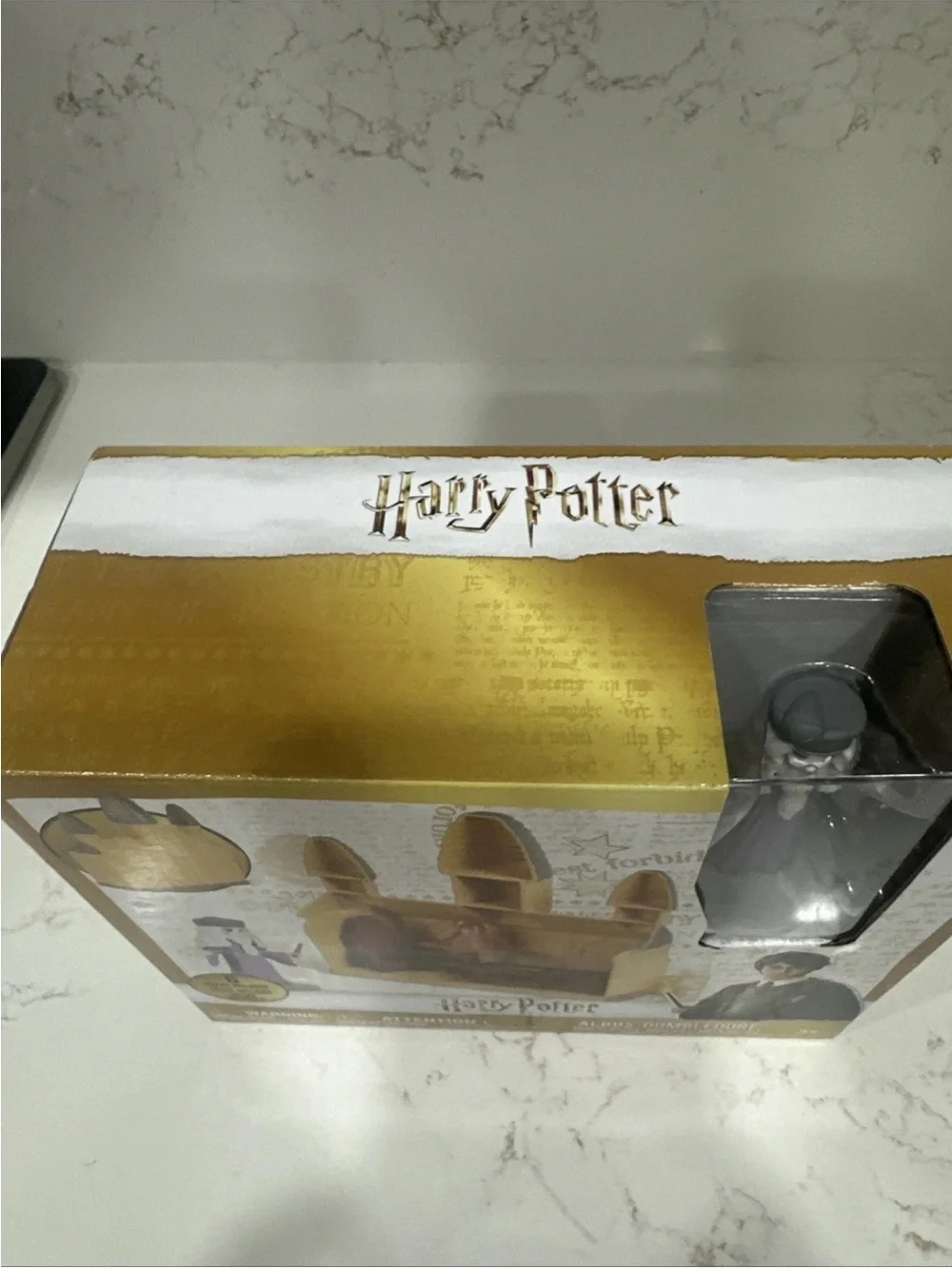 Harry Potter Albus Dumbledore Mini Playset - Purple Robe & Gold Chair